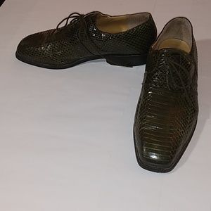 Men's Snake skin shoes